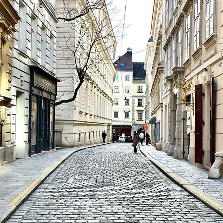 Central Stephansdom Apartment I Netflix I Self Check In Vienna Exterior photo