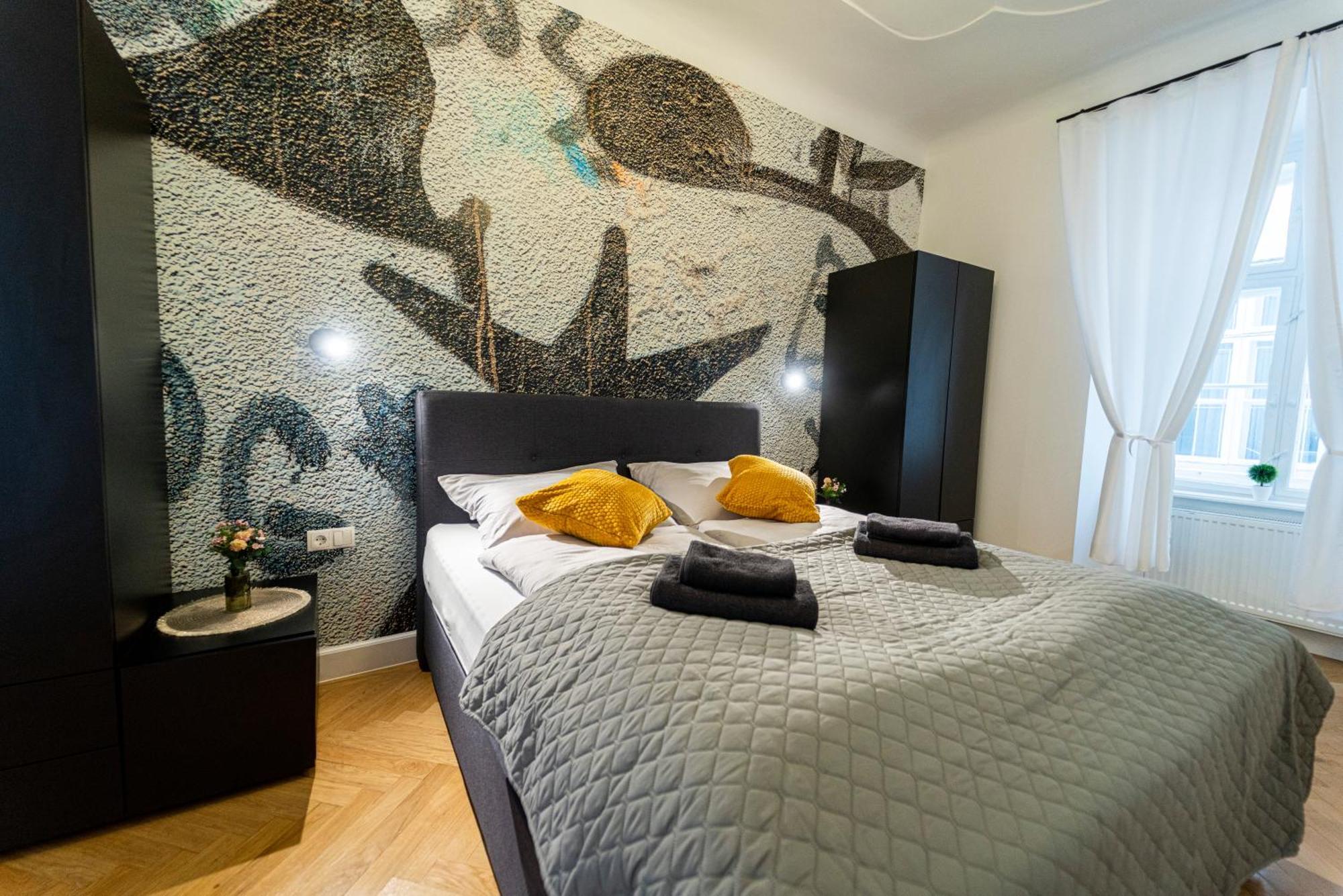 Central Stephansdom Apartment I Netflix I Self Check In Vienna Exterior photo